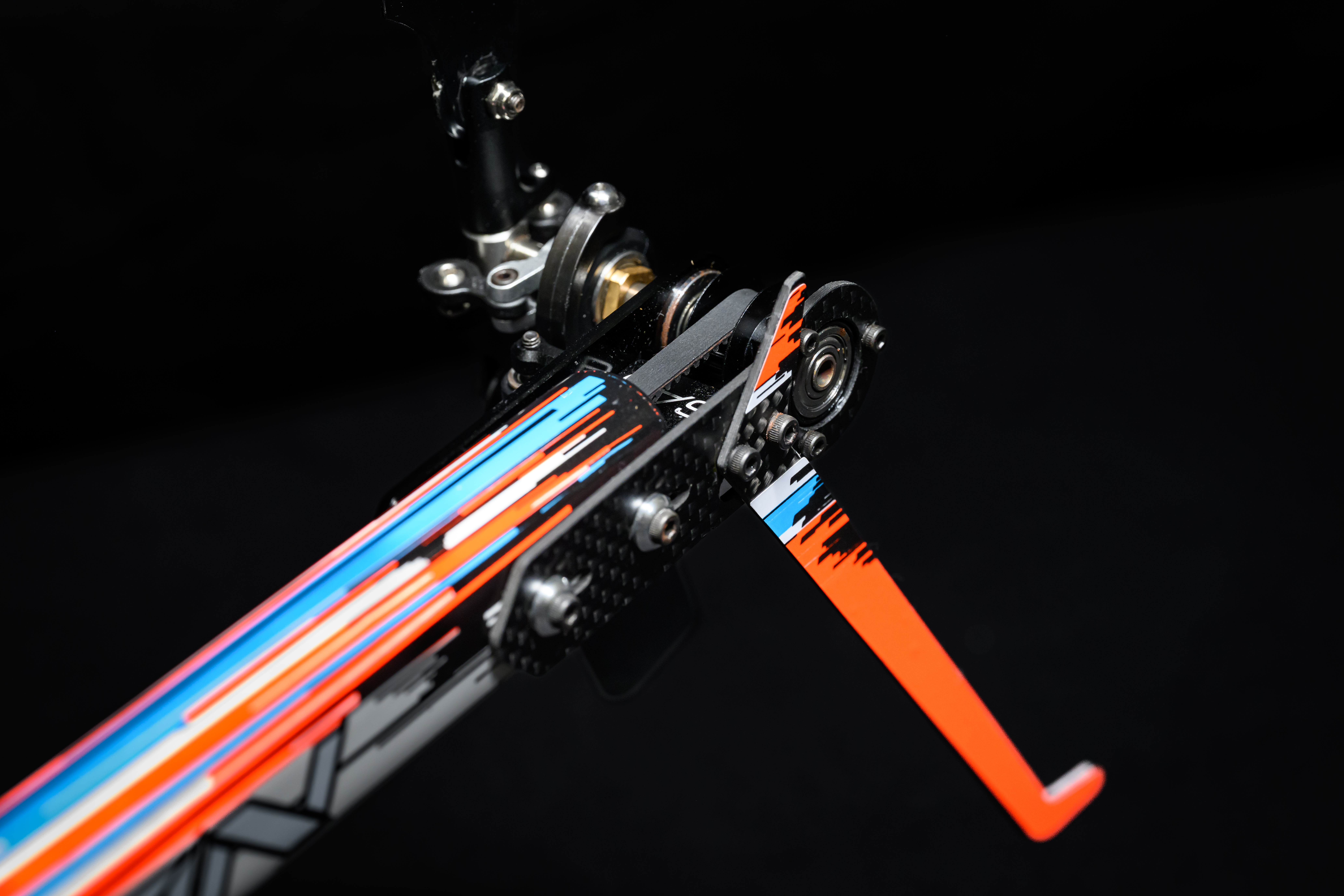 ILGoblin PRO 420 White | Goblin Helicopters